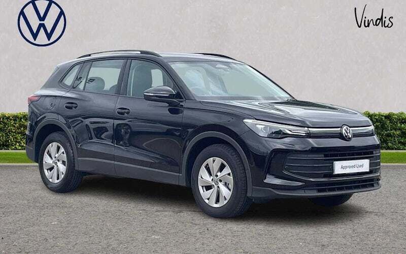 Used 2025 VW Tiguan SUV | £29,971 (Expensive) - Image 1/4