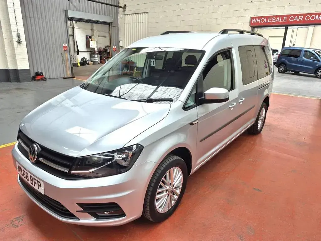 Used VW Caddy Maxi Life 2018 White MPV