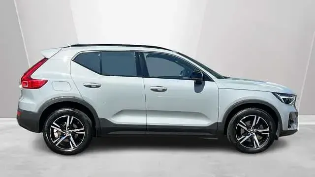 Used Volvo XC40 Plus 161 HP (118 kW) 2024 SUV