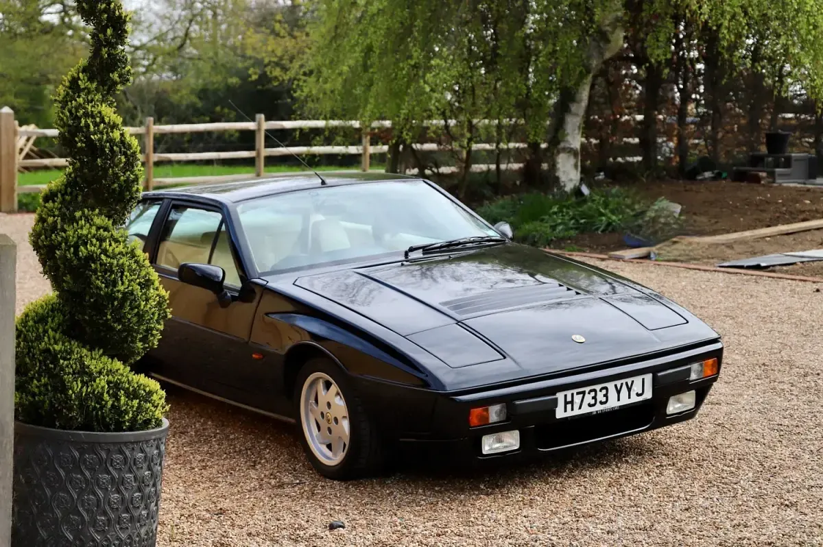 Used Lotus Eclat 1990 Black Coupe