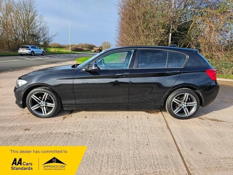 Used BMW 116 Sport Line 2016 Black Hatchback