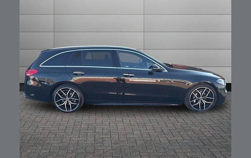 Used Mercedes C200 AMG Line Premium 200 HP (147 kW) 2025 Black Estate
