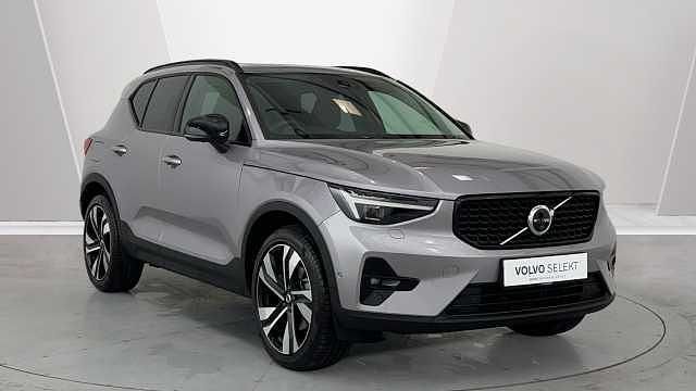 Used 2026 Volvo XC40 Ultra SUV | £39,291 (Expensive) - Image 1/4