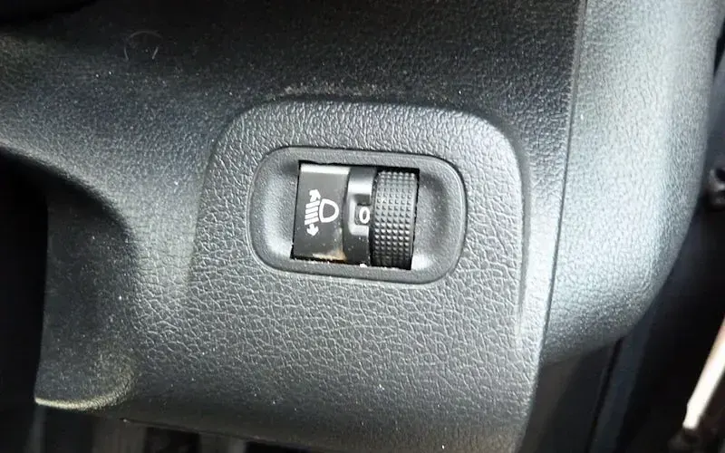 Used Citroën Berlingo 102 HP (75 kW) 2023 Grey MPV