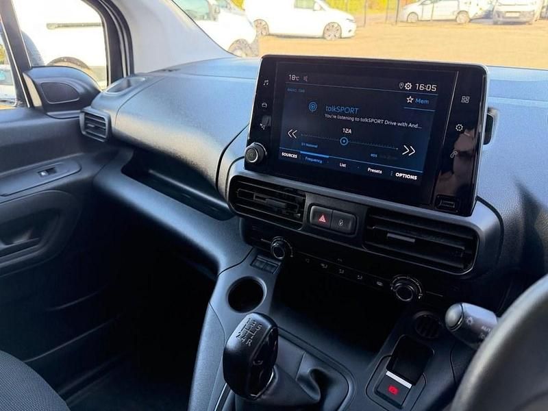 Second-hand Peugeot Partner 100 CP (73 kW) 2021 Gri Monovolum