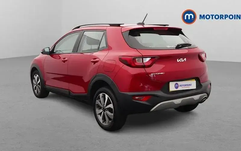 Second-hand Kia Stonic 101 CP (74 kW) 2024 SUV
