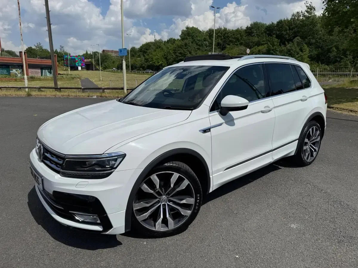 Used VW Tiguan R-line 150 HP (110 kW) 2016 White SUV
