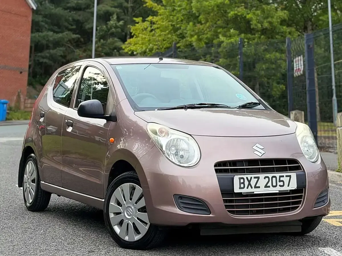 Used Suzuki Alto SZ3 68 HP (50 kW) 2011 Brown Hatchback