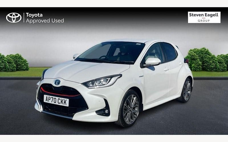 Used Toyota Yaris Hybrid 116 HP (85 kW) 2025 Hatchback