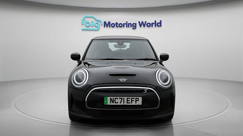 Used Mini Cooper SE Hatch 133 kW (181 HP) 2022 Hatchback