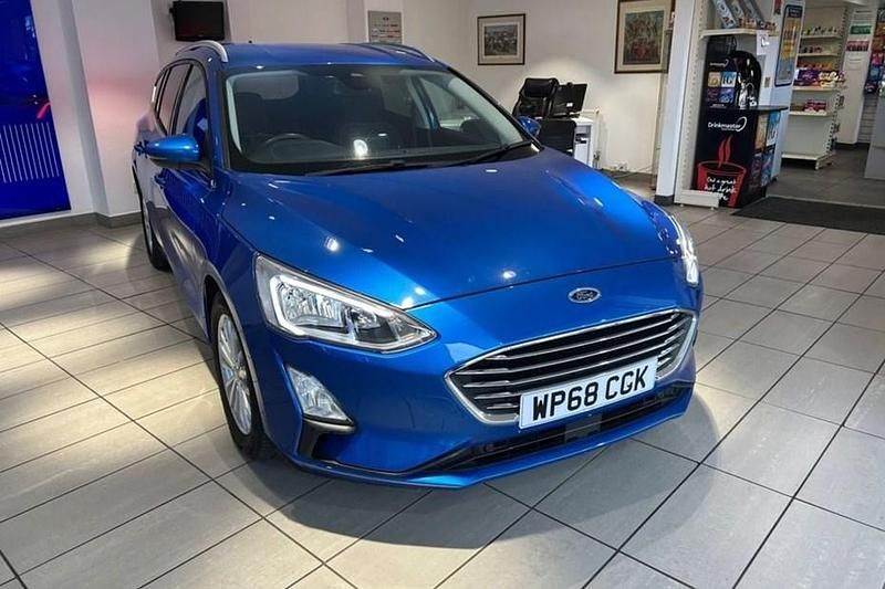 Used Ford Focus Titanium 125 HP (91 kW) 2018 Blue Estate