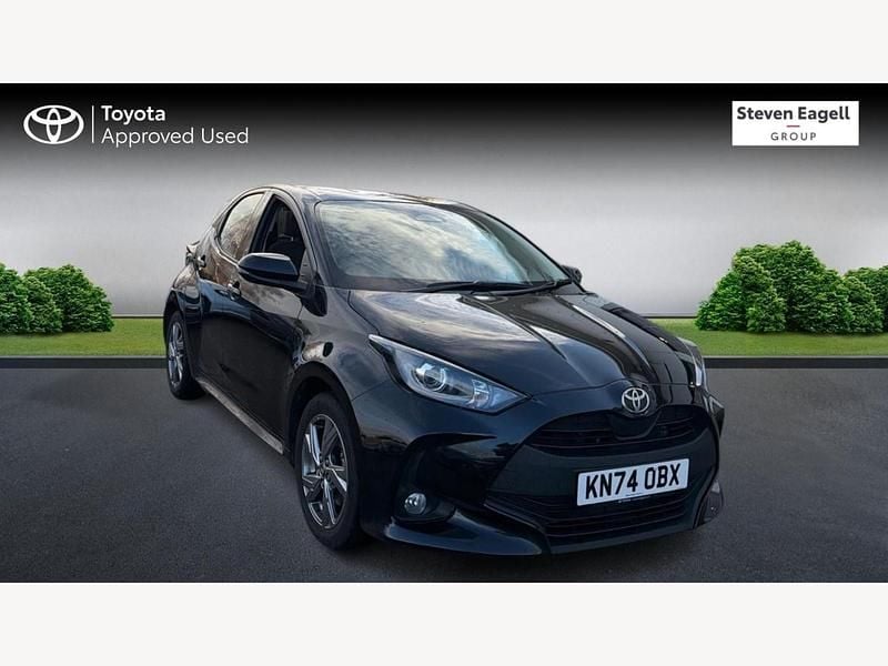 Used Toyota Yaris Hybrid 116 HP (85 kW) 2024 Black Hatchback