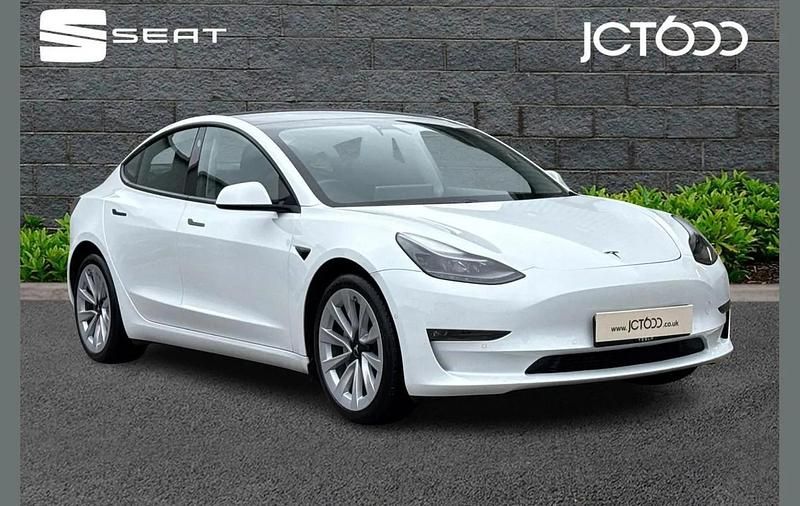 White Used 2021 Tesla Model 3 Long Range AWD Sedan | £17,750 (Fair price) - Image 1/4