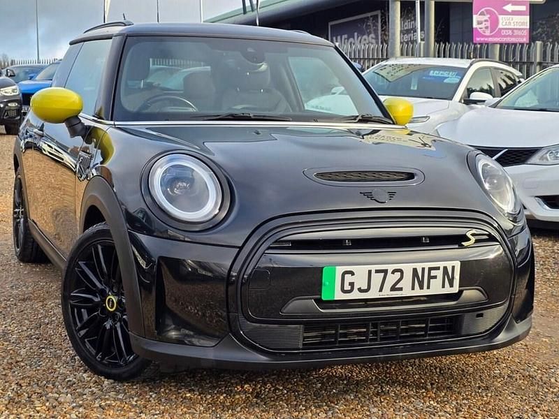 Black Used 2022 Mini Cooper SE Hatch Hatchback | £13,995 (Fair price) - Image 1/4