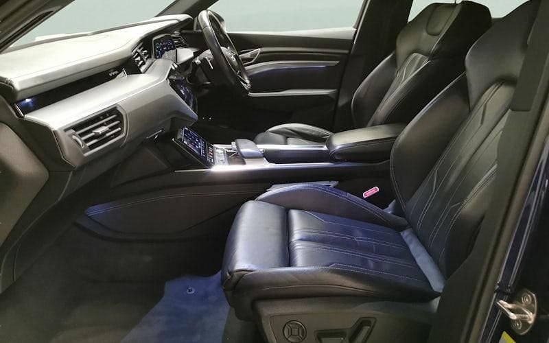 Used Audi e-tron Black Edition 300 kW (408 HP) 2021 Blue SUV
