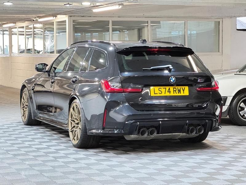 Used BMW 530 Competition Edition 530 HP (389 kW) 2024 Black Estate