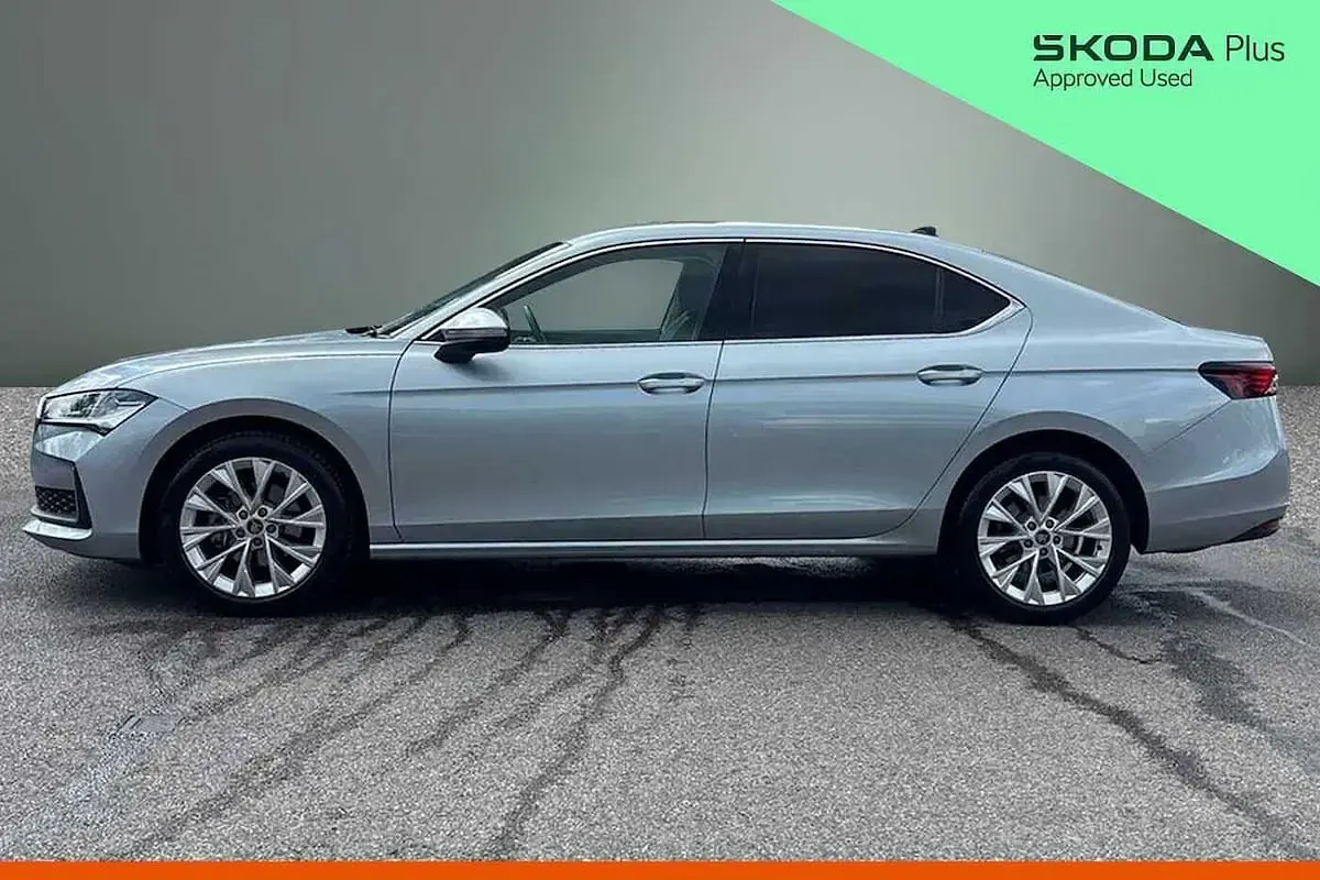 Used Skoda Superb SE L 110 HP (80 kW) 2025 Pebble silver metallic Hatchback