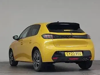 Used Peugeot 208 Allure+ 129 HP (94 kW) 2023 Yellow Hatchback