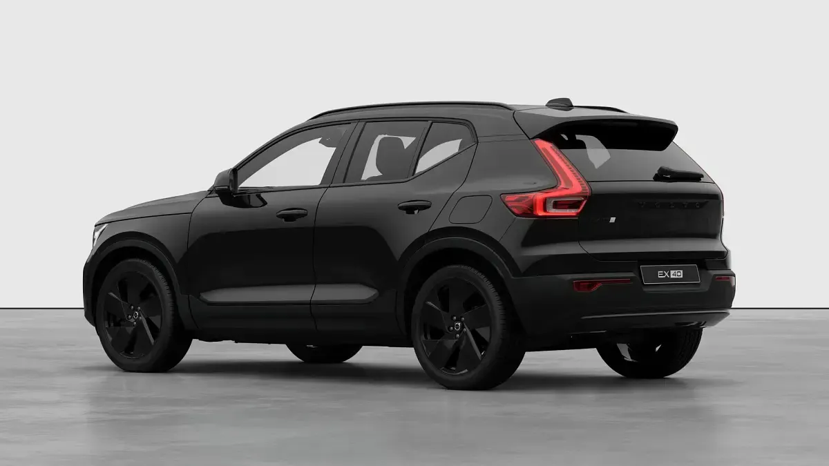 New Volvo EX40 Plus 2026 Onyx black SUV