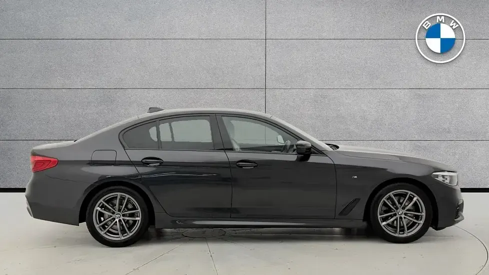 Used BMW 520 M Sport 181 HP (133 kW) 2020 Grey
