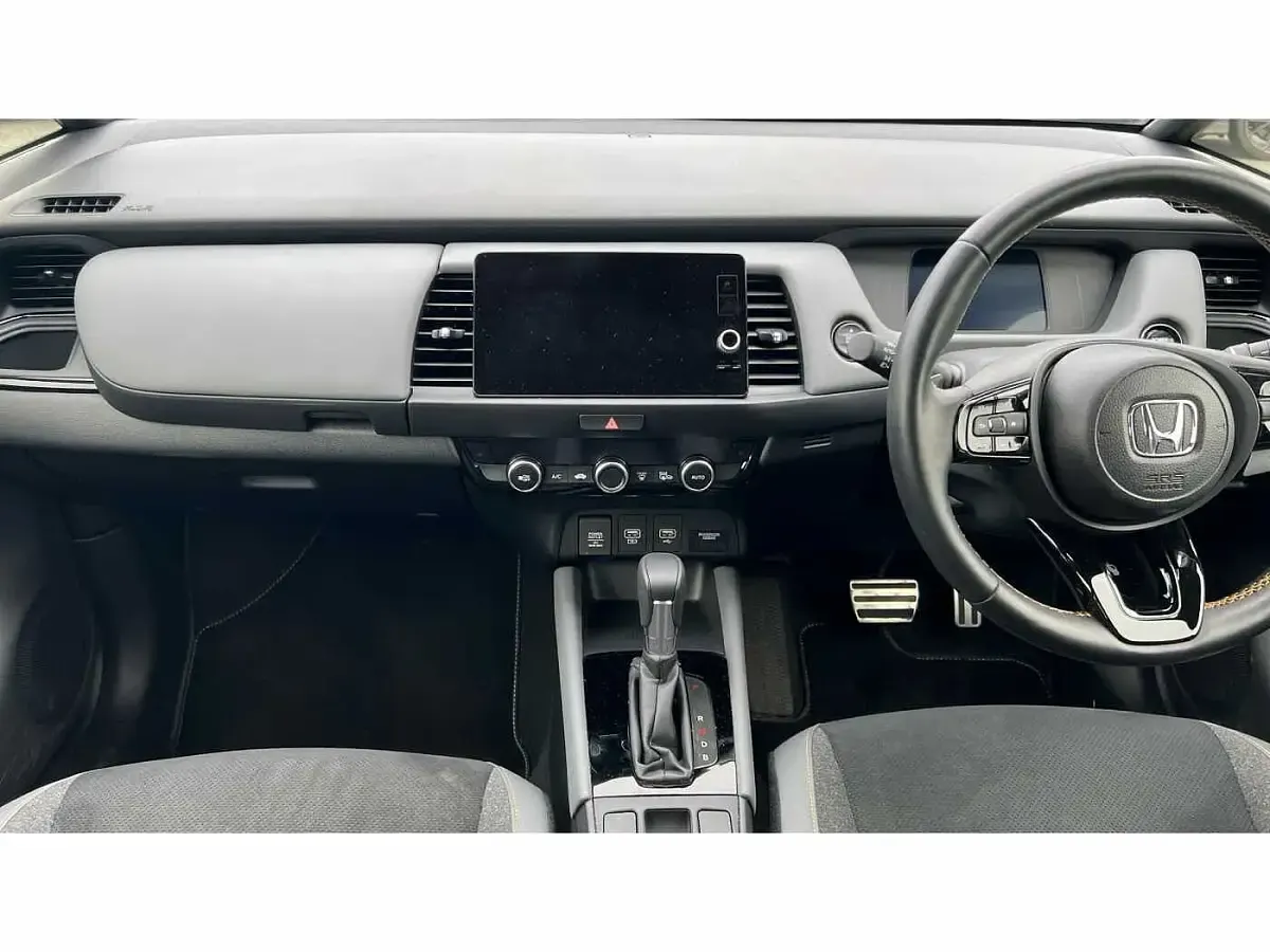 Used Honda Jazz Advance 122 HP (89 kW) 2025 Solid  crystal black Hatchback