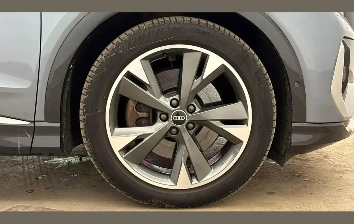 Used Audi Q4 e-tron S-Line 150 kW (204 HP) 2022 Blue SUV