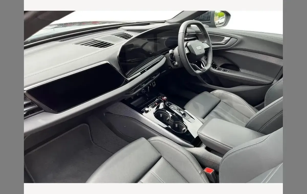 Used Audi A5 Advanced 200 HP (147 kW) 2024 Black Sedan