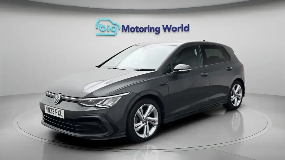 Used VW Golf VIII R-line 150 HP (110 kW) 2023 Grey Hatchback