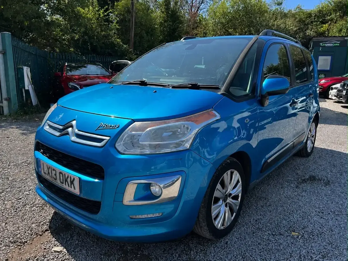 Used Citroën C3 Picasso Exclusive 2013 Blue MPV