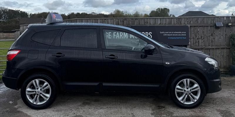 Used Nissan Qashqai +2 Acenta 110 HP (80 kW) 2013 Black SUV