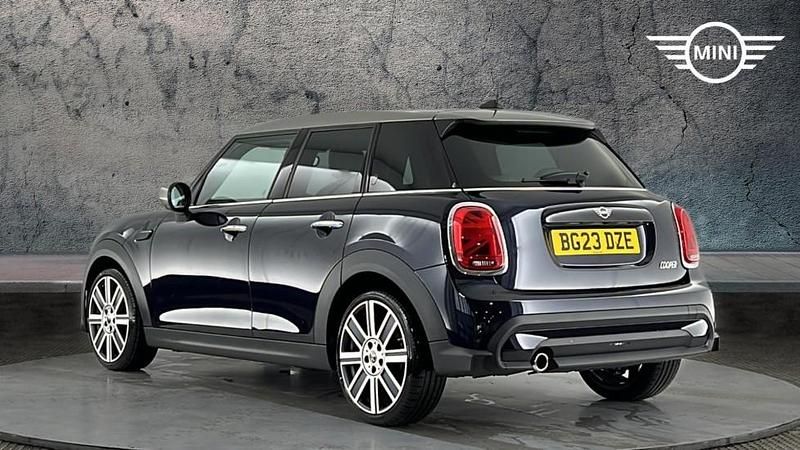 Used Mini Cooper Exclusive 134 HP (98 kW) 2023 Black Hatchback