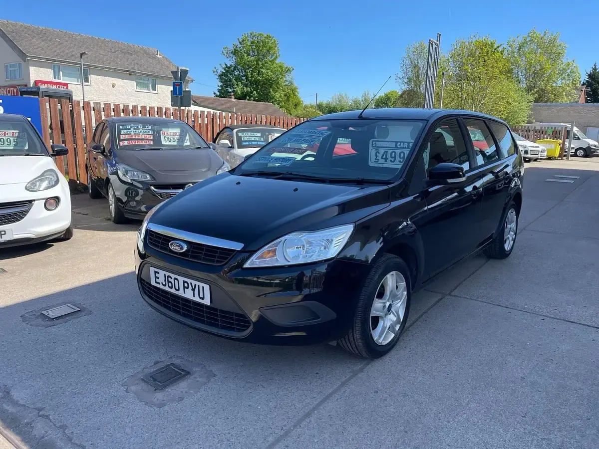 Used Ford Focus Style 99 HP (72 kW) 2010 Black Estate