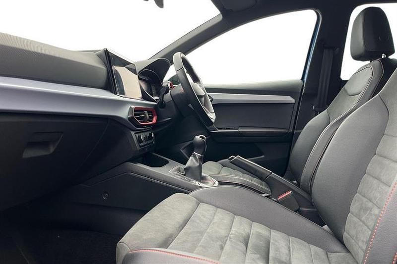 Used Seat Ibiza FR Sport 95 HP (69 kW) 2023 Blue Hatchback