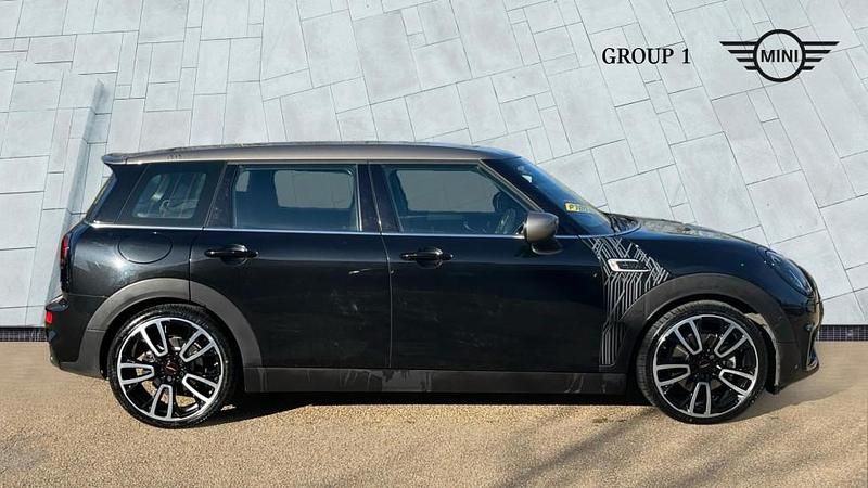 Used Mini Cooper S Clubman 176 HP (129 kW) 2022 Black Estate