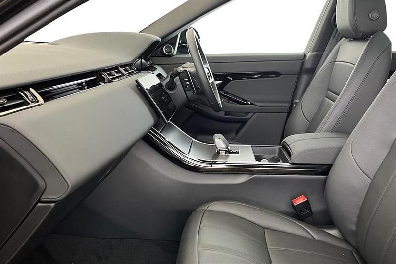 Used Land Rover Range Rover evoque SE Dynamic 204 HP (150 kW) 2025 Santorini black SUV