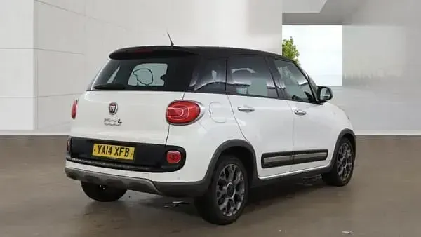 Used Fiat 500L Trekking 85 HP (62 kW) 2014 White MPV