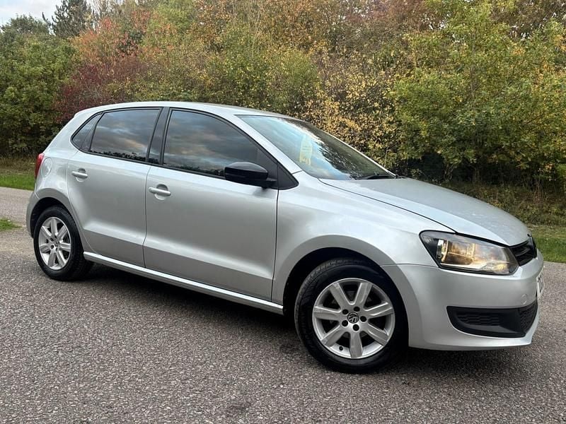 Silver Used 2010 VW Polo SE Hatchback | £3,395 (Fair price) - Image 1/4