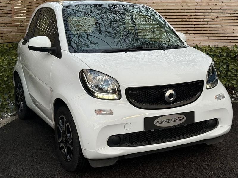 Used Smart ForTwo Coupé Premium 2017 White Coupe