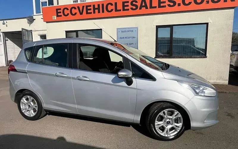 Used Ford B-MAX Zetec 101 HP (74 kW) 2015 MPV