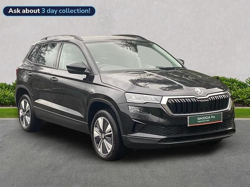 Black Used 2024 Skoda Karoq SE Drive SUV | £16,509 (Good price) - Image 1/2