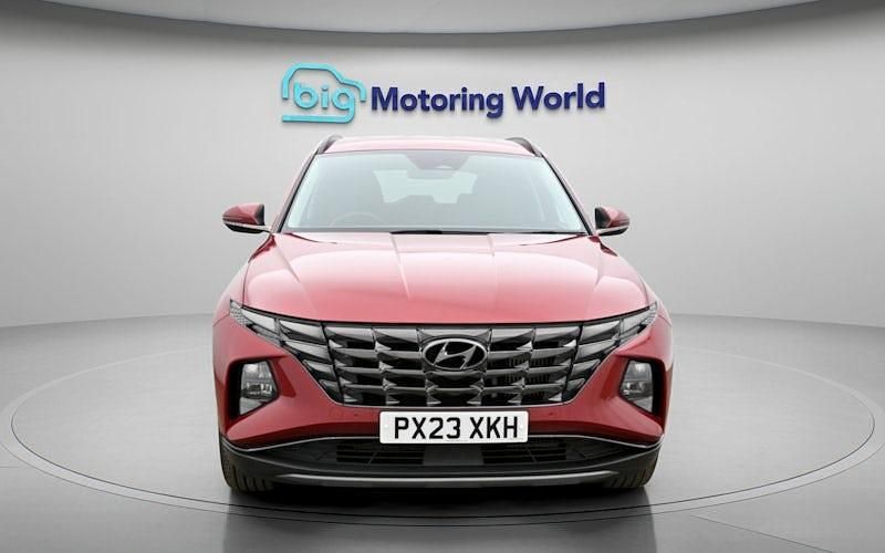 Used Hyundai Tucson Premium 180 HP (132 kW) 2023 Red SUV