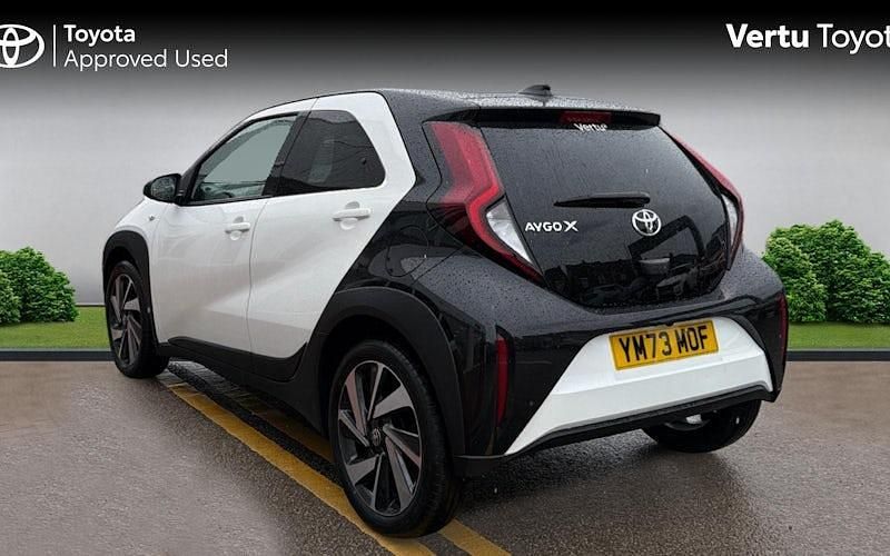 Used Toyota Aygo X 72 HP (52 kW) 2025 SUV