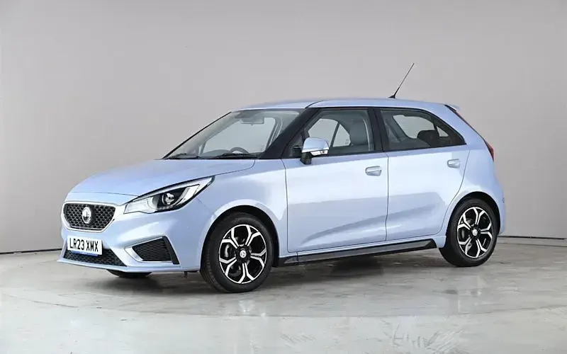 Used MG MG3 Exclusive 106 HP (77 kW) 2023 Silver Hatchback