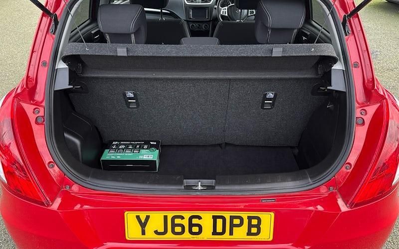 Used Suzuki Swift SZ-L 94 HP (69 kW) 2016 Hatchback