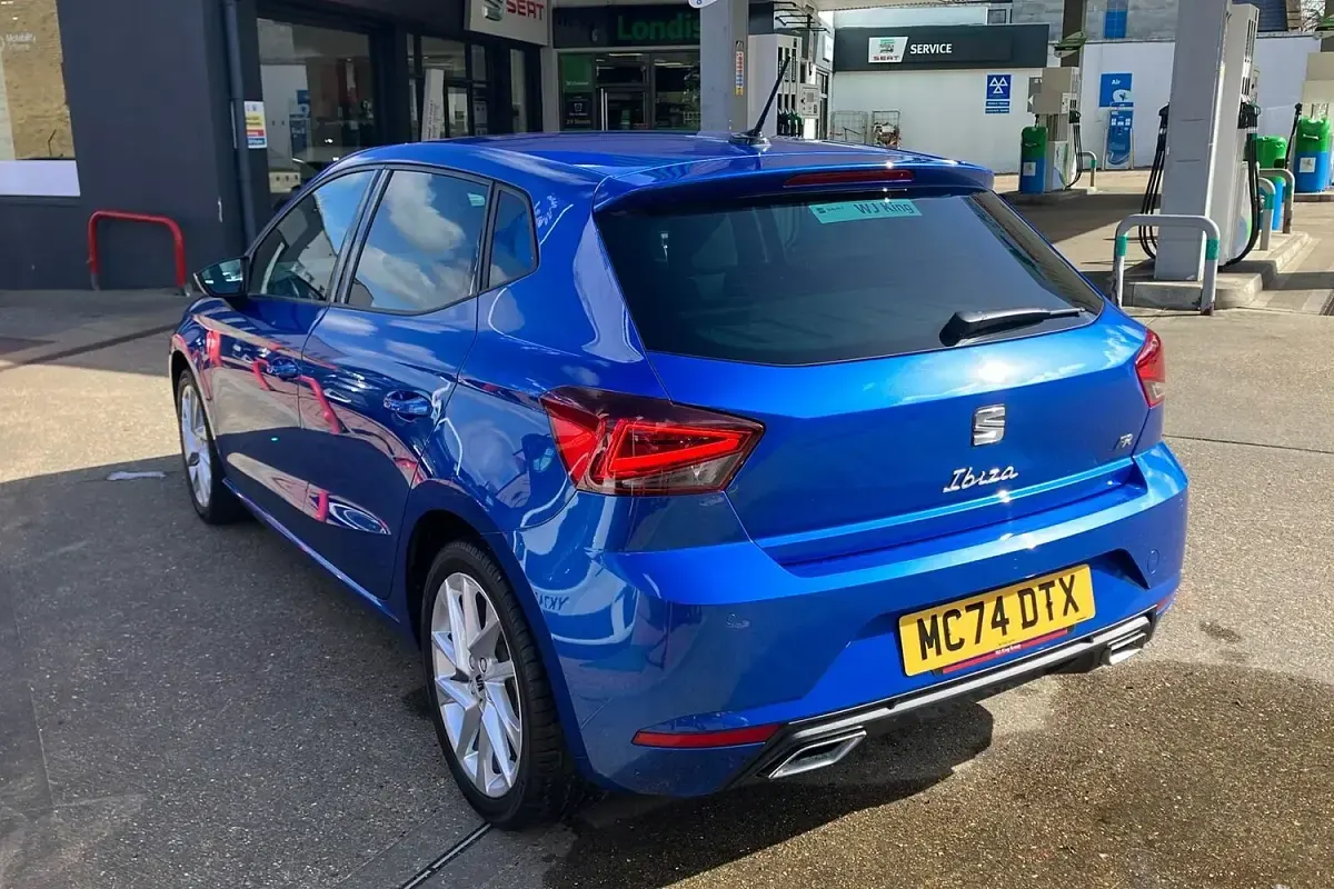 Used Seat Ibiza FR 115 HP (84 kW) 2025 Blue Hatchback