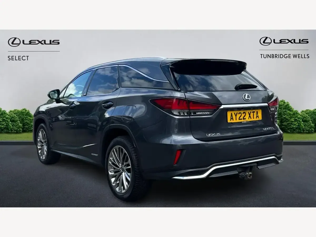 Used Lexus RX450hL 313 HP (230 kW) 2022 Grey Estate