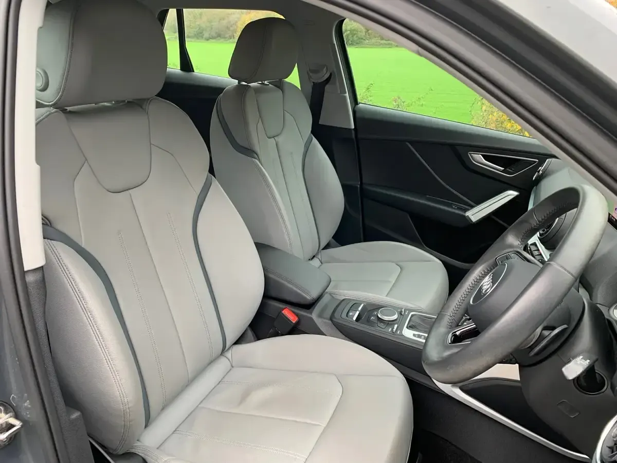 Used Audi Q2 Comfort 150 HP (110 kW) 2017 Grey SUV