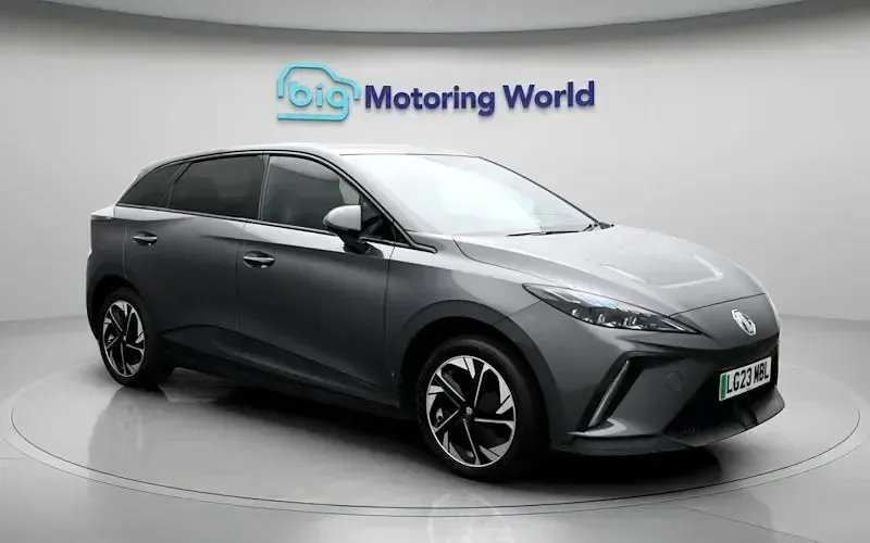 Used MG MG4 EV Trophy 150 kW (204 HP) 2025 Hatchback