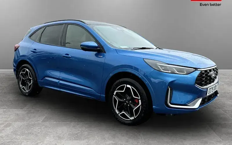 Second-hand Ford Kuga ST-Line 242 CP (177 kW) 2026 SUV