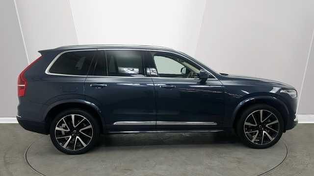 Used Volvo XC90 Inscription 247 HP (181 kW) 2022 SUV